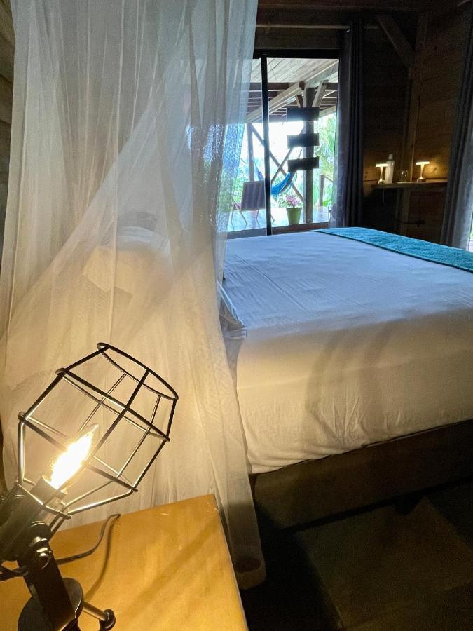 بوكاس تاون Eden Jungle Lodge المظهر الخارجي الصورة
